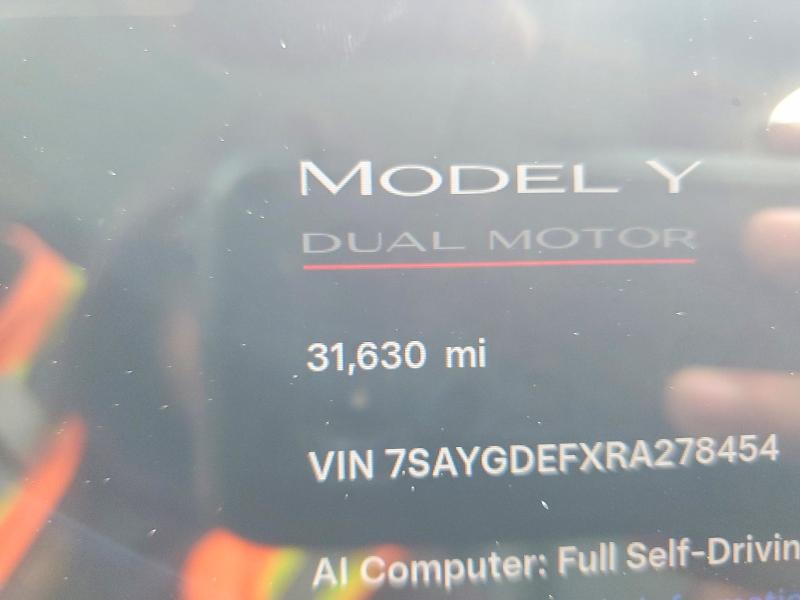 2024 Tesla Model y VIN 7SAYGDEFXRA278454 COPART salvage auction — SIDE, Il - Salvage Certificate, sold $15,300 on 2026-07-24 (photo 9)