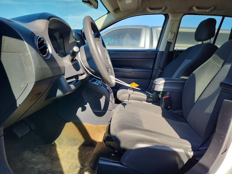 2016 Jeep Compass VIN 1C4NJDBB9GD662302 COPART salvage auction — MINOR DENT/SCRATCHES, Az - Certificate Of Title, sold $825 on 2026-07-02 (photo 7)