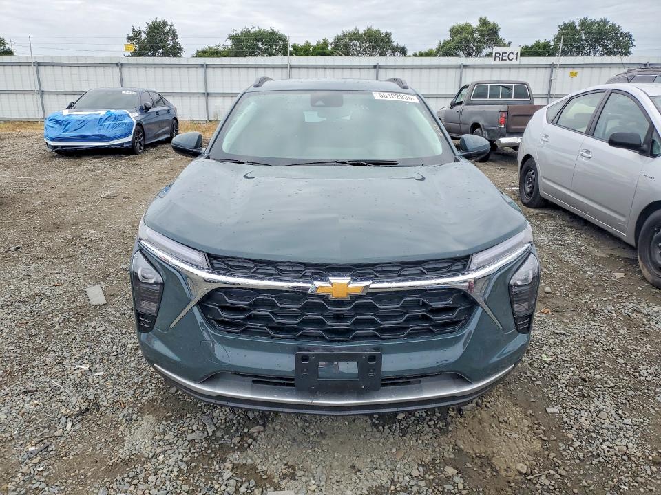 2026 Chevrolet Trax VIN KL77LHEP7TC105385 COPART salvage auction — SIDE, Ca - Salvage Certificate, sold $8,100 on 2026-07-02 (photo 5)