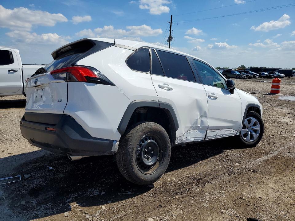 2024 Toyota Rav 4 VIN 2T3H1RFV9RW307344 COPART salvage auction — SIDE, TX - SALVAGE VEHICLE TITLE, sold $8,200 on 2026-07-02 (photo 3)