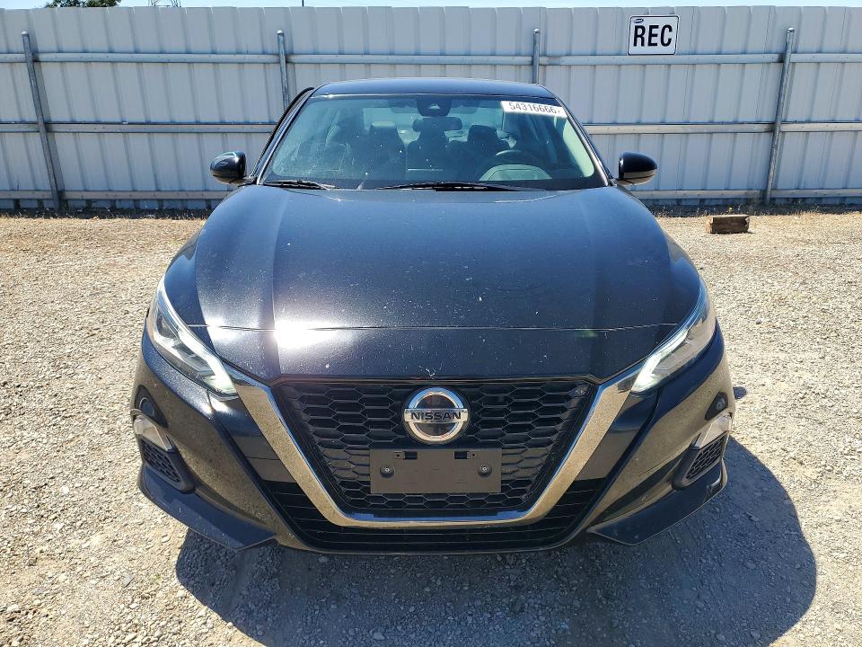 2020 Nissan Altima VIN 1N4BL4CV9LN319974 COPART salvage auction — SIDE, CA - SALVAGE CERTIFICATE, sold $4,100 on 2026-07-02 (photo 5)