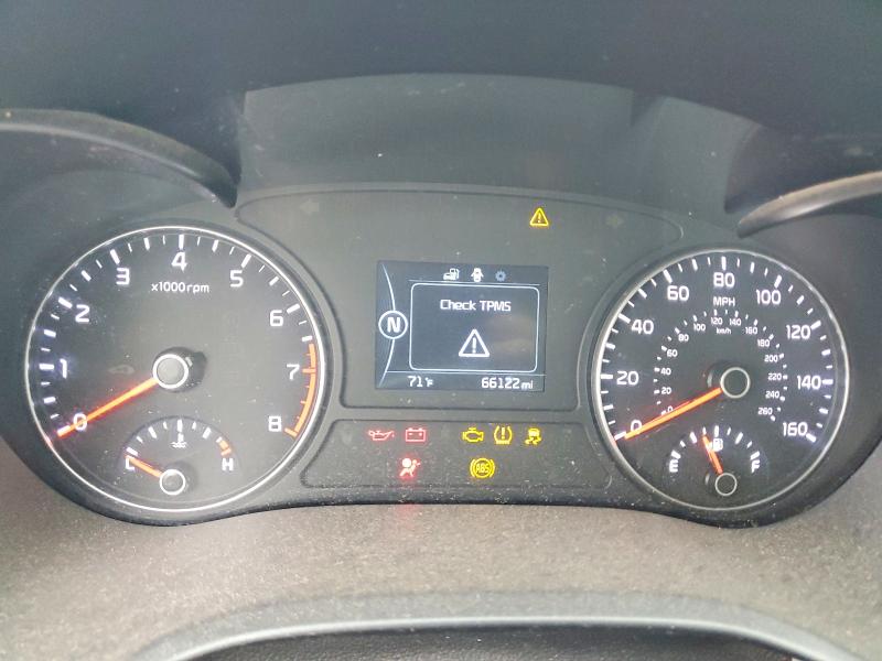 2017 Kia Optima VIN 5XXGT4L32HG153704 COPART salvage auction — FRONT END, Il - Salvage Certificate, sold $1,000 on 2026-07-21 (photo 9)