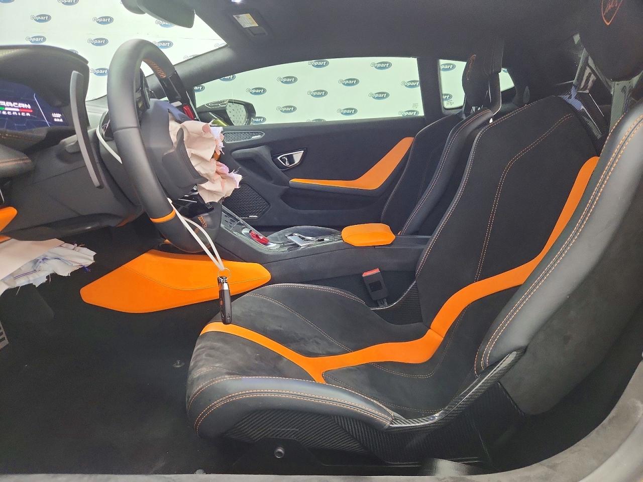2023 Lamborghini Huracan VIN ZHWUB6ZF9PLA24595 COPART salvage auction — Front End, TX - SALVAGE VEHICLE TITLE, sold $173,000 on 2026-07-02 (photo 7)