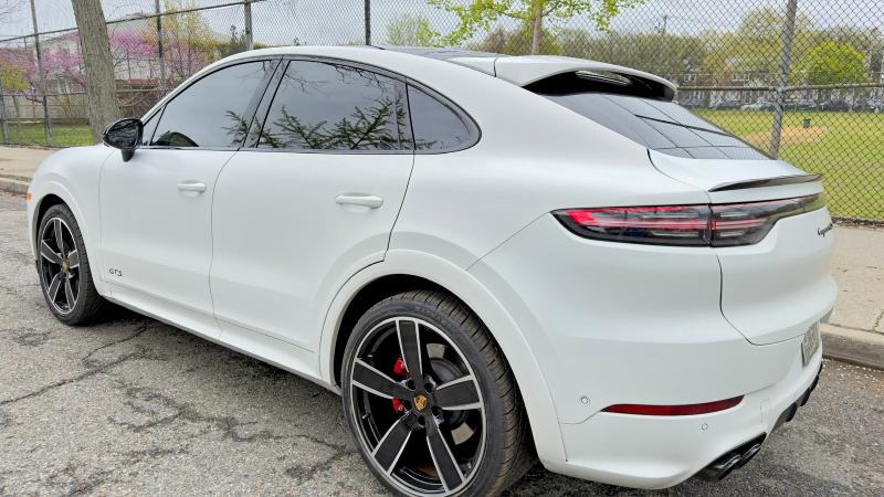 2022 Porsche Cayenne VIN WP1BG2AY1NDA56239 COPART salvage auction — Missing/Altered Vin, NJ - CERT OF TITLE-SALVAGE (P), sold $26,000 on 2026-06-30 (photo 3)