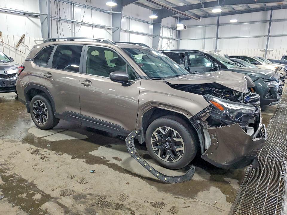 2025 Subaru Forester VIN JF2SLDDC4SH428025 COPART salvage auction — FRONT END, Mn - Cert Of Title-Salvage, sold $6,100 on 2026-07-14 (photo 4)