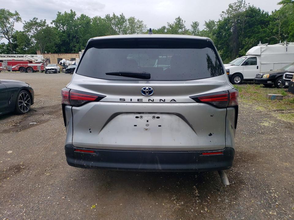 2022 Toyota Sienna VIN 5TDKSKFC5NS062238 COPART salvage auction — FRONT END, Ok - Certificate Of Title, sold $9,500 on 2026-07-09 (photo 6)