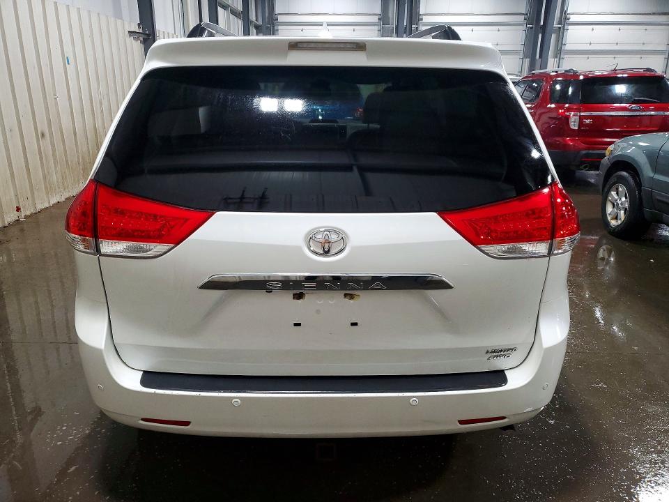 2013 Toyota Sienna VIN 5TDDK3DC6DS066847 COPART salvage auction — FRONT END, Mn - Cert Of Title-Salvage, sold $4,700 on 2026-07-02 (photo 6)