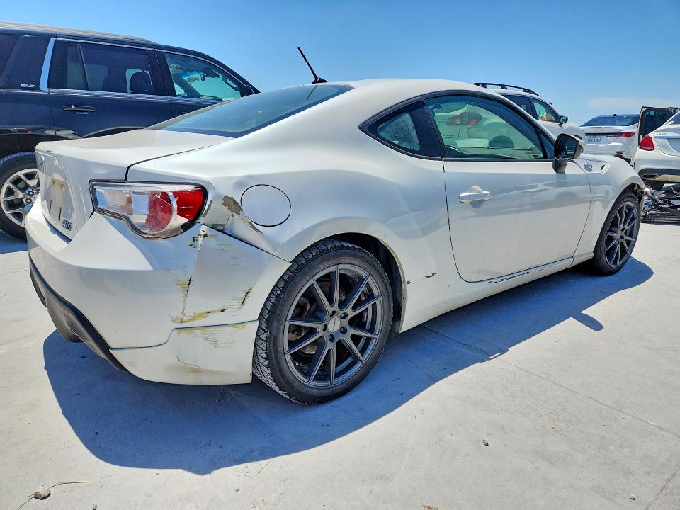2013 Scion VIN JF1ZNAA13D2722164 COPART salvage auction — MECHANICAL, Tx - Salvage Vehicle Title, sold $575 on 2026-07-07 (photo 3)