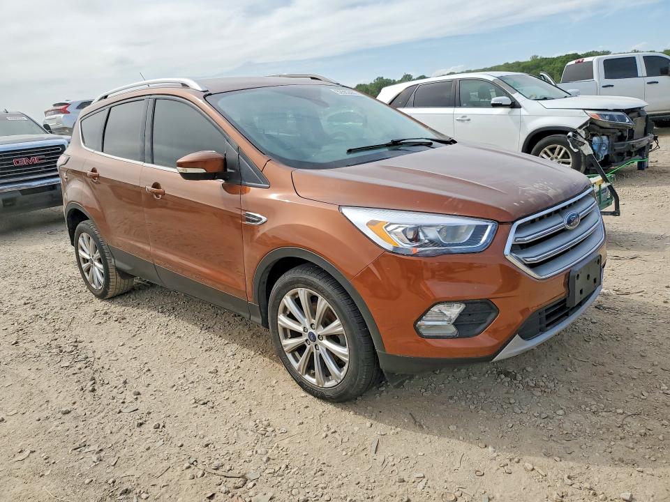 2017 Ford Escape VIN 1FMCU0JD2HUA77441 COPART salvage auction — HAIL, Ks - Cert Of Title-Salvage, sold $575 on 2026-07-02 (photo 4)