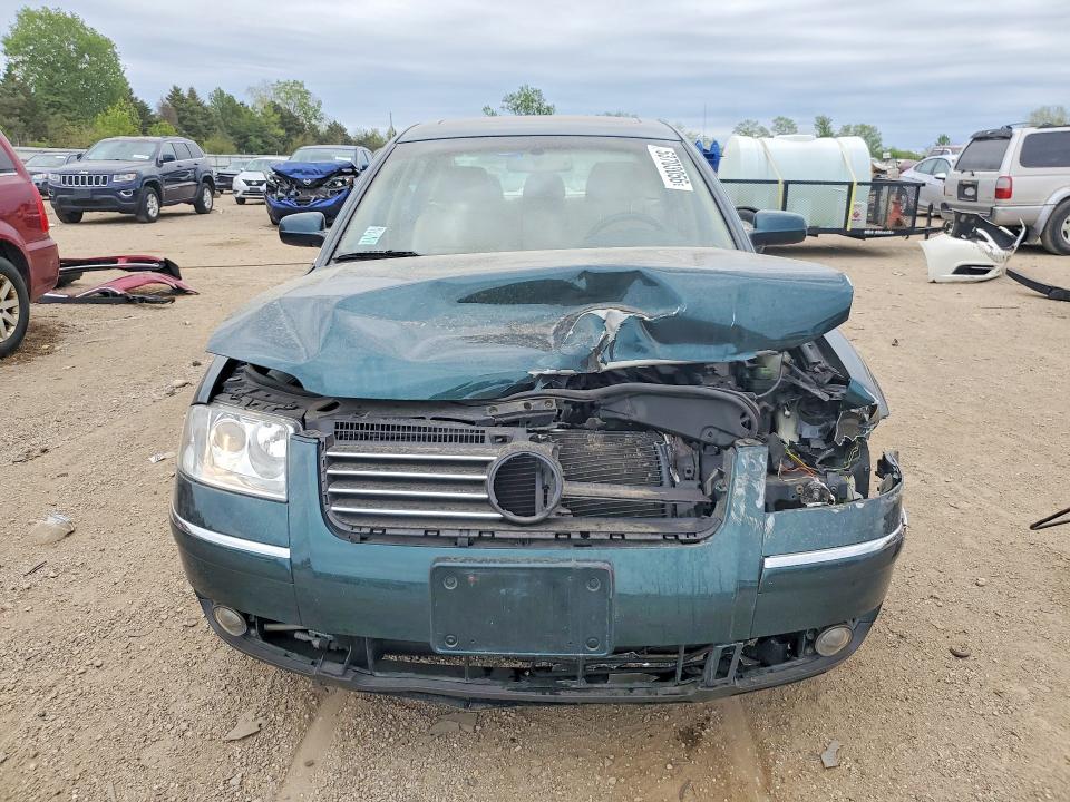2002 Volkswagen Passat VIN WVWRH63B62P019341 COPART salvage auction — FRONT END, IL - SALVAGE CERTIFICATE, sold $325 on 2026-07-07 (photo 5)