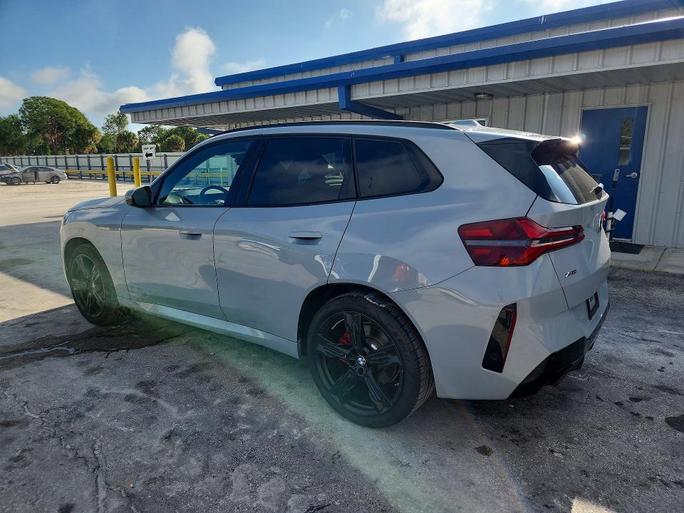 2025 BMW VIN 5UX53GP0XS9009250 COPART salvage auction — WATER/FLOOD, Fl - Cert Of Title-Slvg Rebld Flood, sold $17,400 on 2026-07-29 (photo 2)