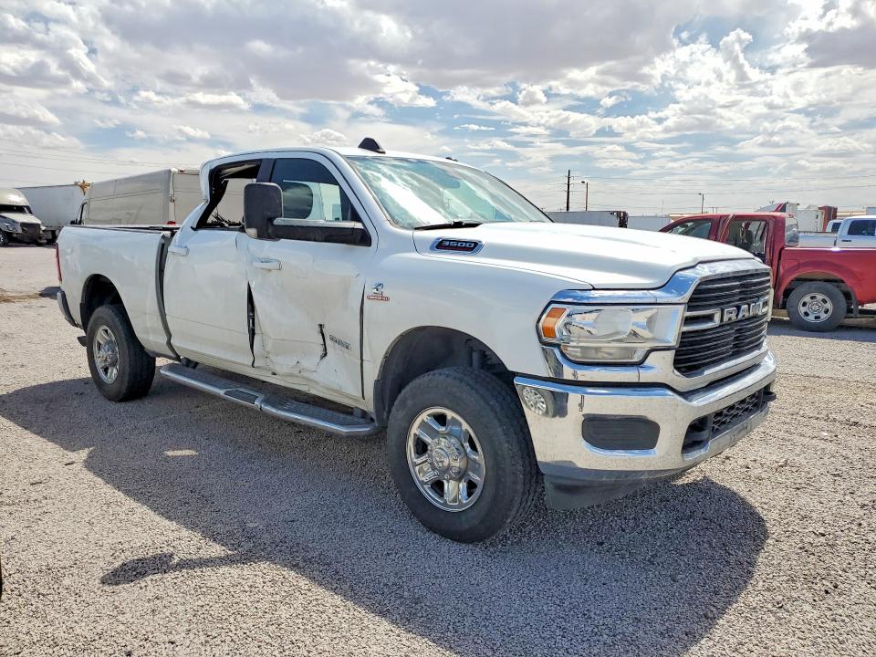2021 Ram 3500 VIN 3C63R3DL1MG635679 COPART salvage auction — SIDE, Tx - Salvage Vehicle Title, sold $9,600 on 2026-07-10 (photo 4)