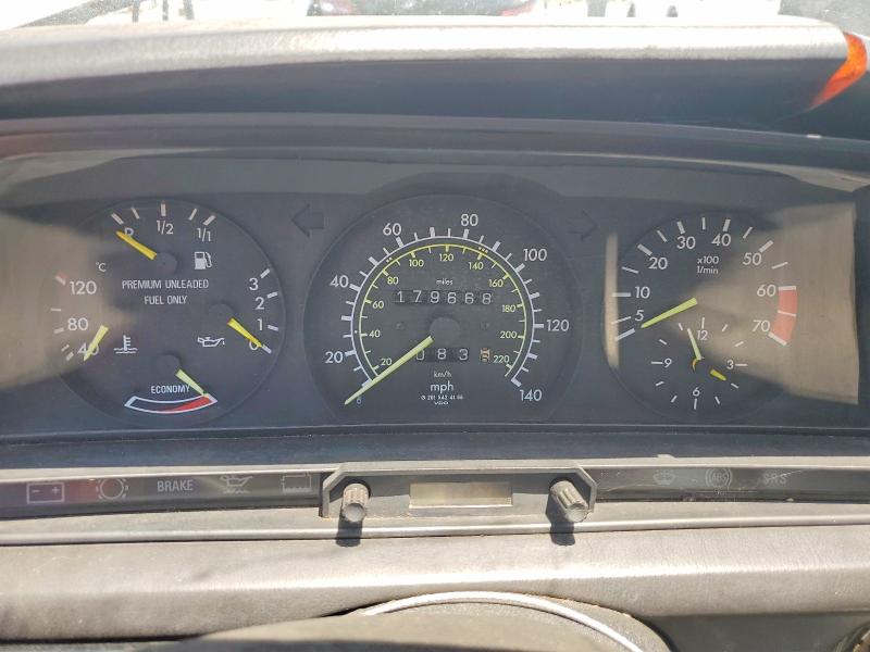 1988 Mercedes-benz 190 VIN WDBDA28D6JF409683 COPART salvage auction — MECHANICAL, Ca - Certificate Of Title, sold $1,750 on 2026-07-08 (photo 9)