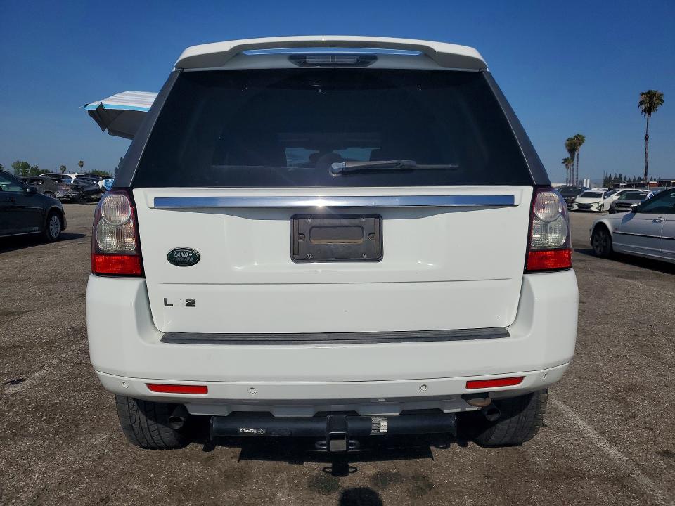 2011 Land rover Lr2 VIN SALFR2BN3BH276948 COPART salvage auction — FRONT END, Ca - Salvage Certificate, sold $525 on 2026-07-24 (photo 6)