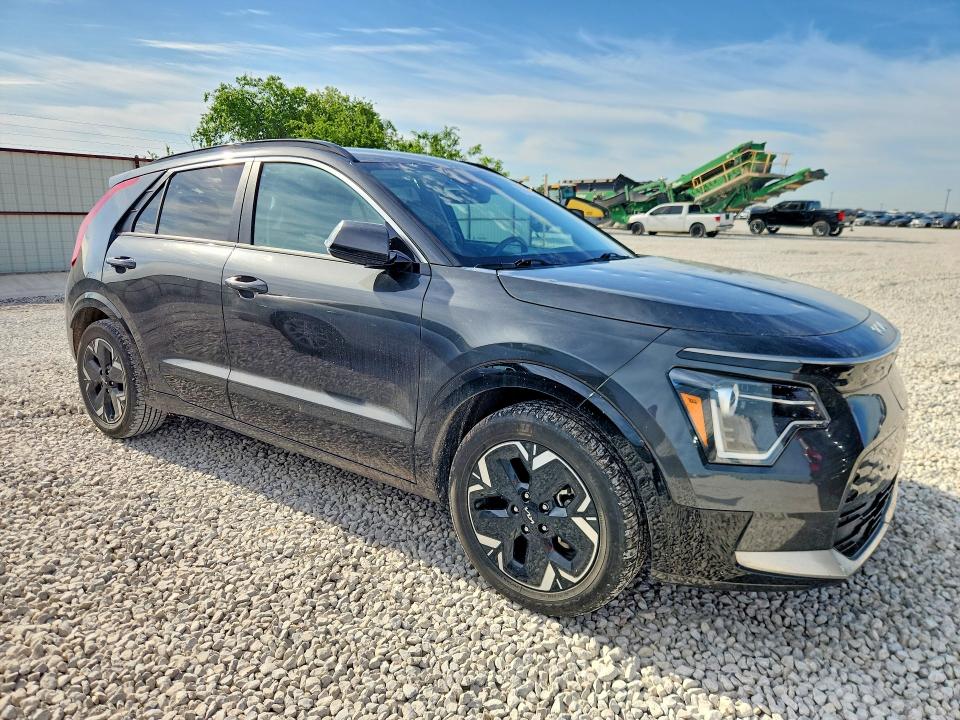 2023 Kia VIN KNDCR3L17P5048701 COPART salvage auction — HAIL, TX - CERTIFICATE OF TITLE, sold $300 on 2026-07-31 (photo 4)