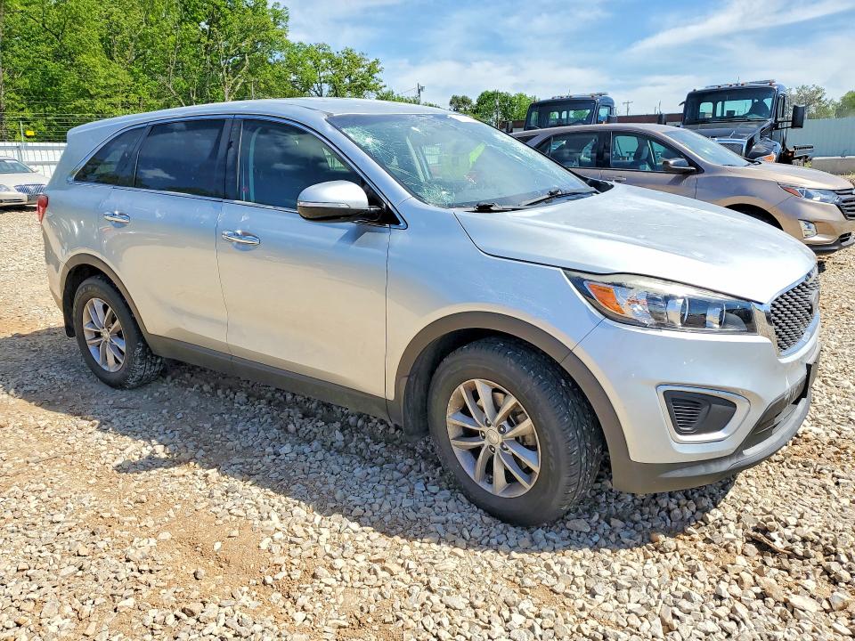 2018 Kia Sorento VIN 5XYPG4A31JG345057 COPART salvage auction — HAIL, MO - SALVAGE CERTIFICATE OF TITLE, sold $2,450 on 2026-07-07 (photo 4)