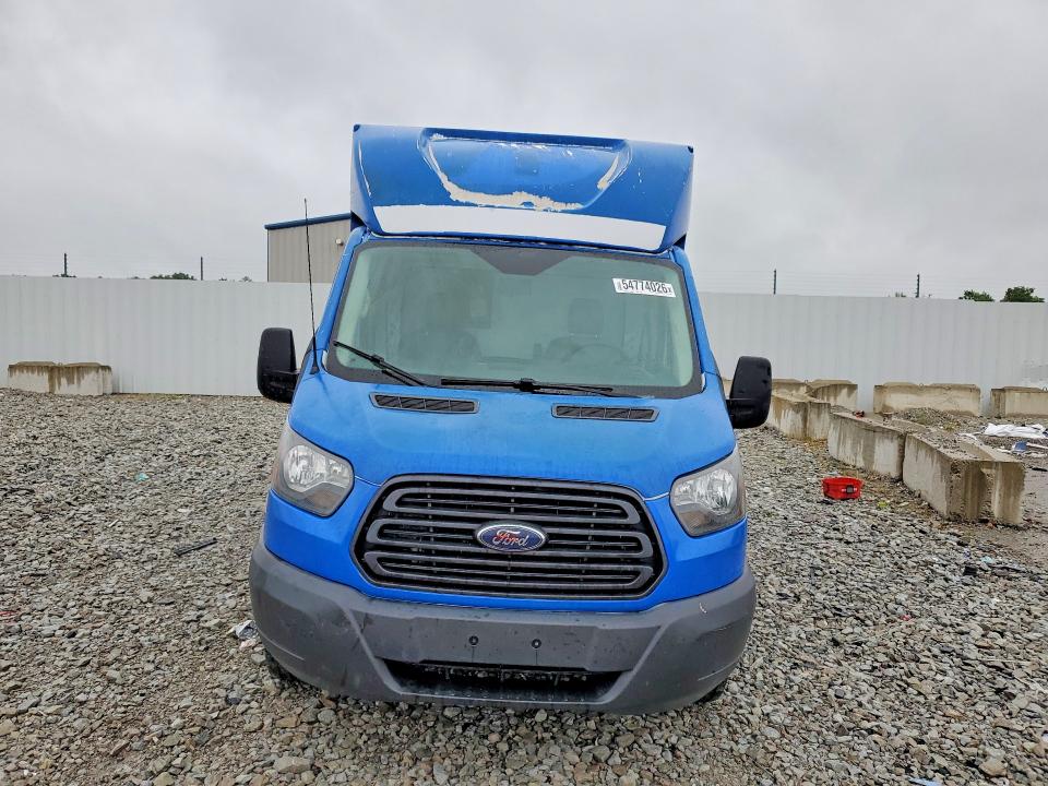 2018 Ford Transit VIN 1FDBW5PMXJKA06967 COPART salvage auction — MINOR DENT/SCRATCHES, Ky - Dealer Only Clean Title (P), sold $9,300 on 2026-07-29 (photo 5)