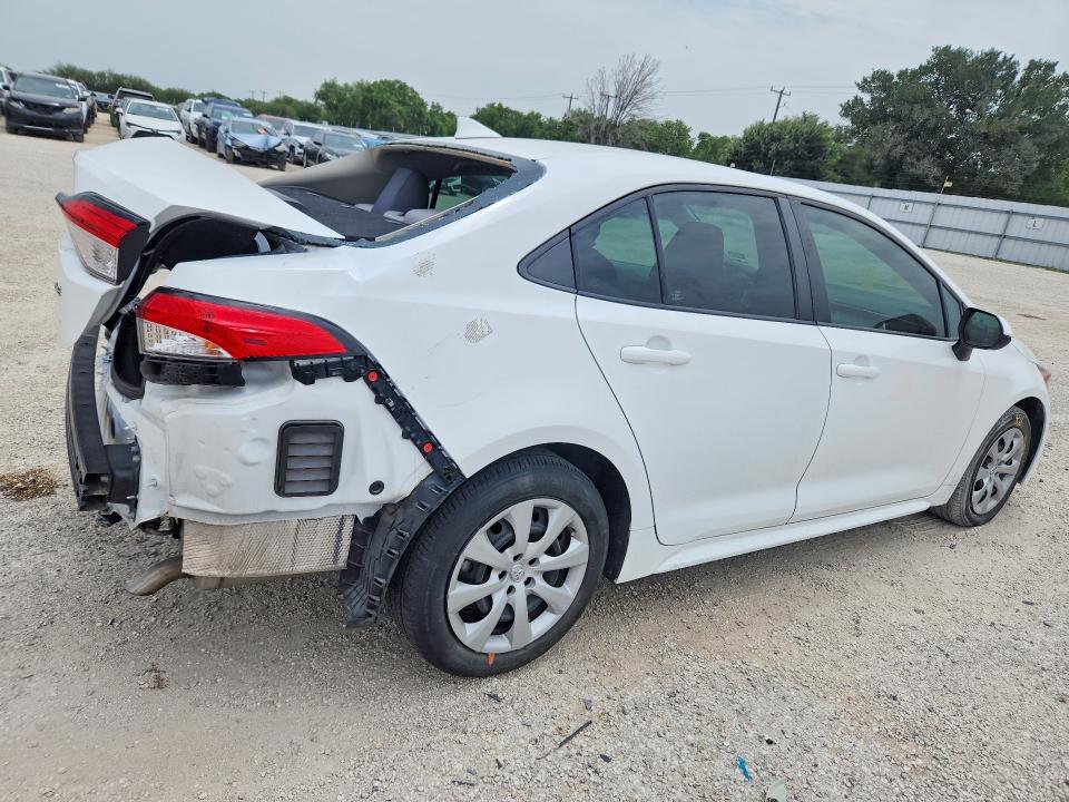 2022 Toyota VIN 5YFEPMAE2NP384296 COPART salvage auction — REAR END, Tx - Salvage Vehicle Title, sold $4,200 on 2026-07-09 (photo 3)