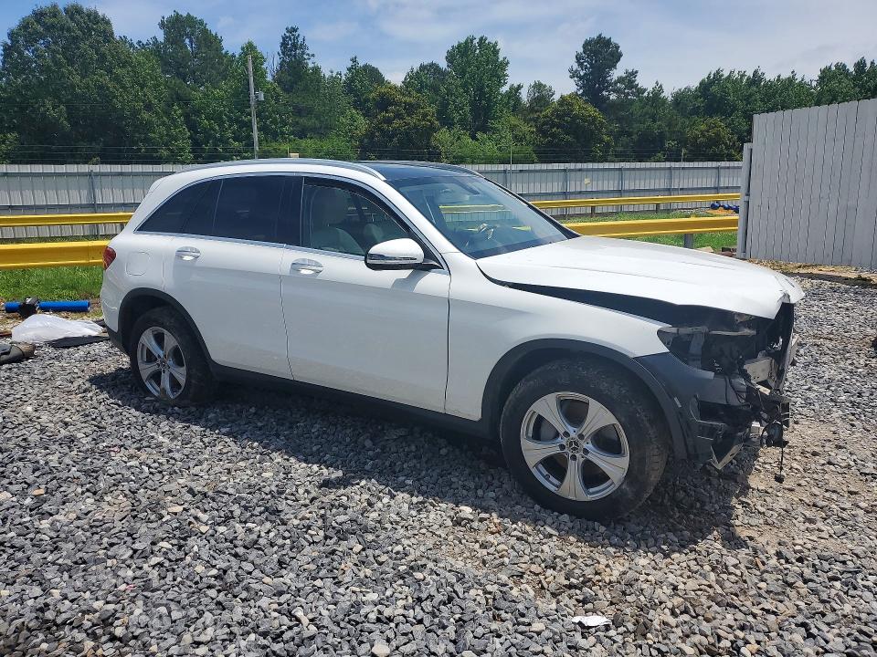 2017 Mercedes-benz Glc VIN WDC0G4KB8HF258576 COPART salvage auction — FRONT END, TN - SALVAGE CERTIFICATE, sold $3,500 on 2026-07-28 (photo 4)