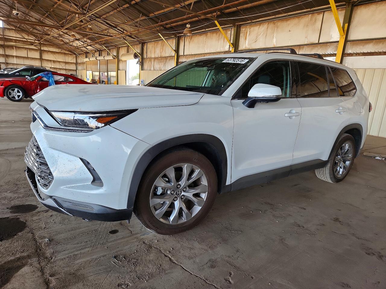 2026 Toyota Highlander VIN 5TDAAAA53TS038664 COPART salvage auction — Front End, Sc - Salvage Title, sold $27,000 on 2026-07-08 (photo 1)
