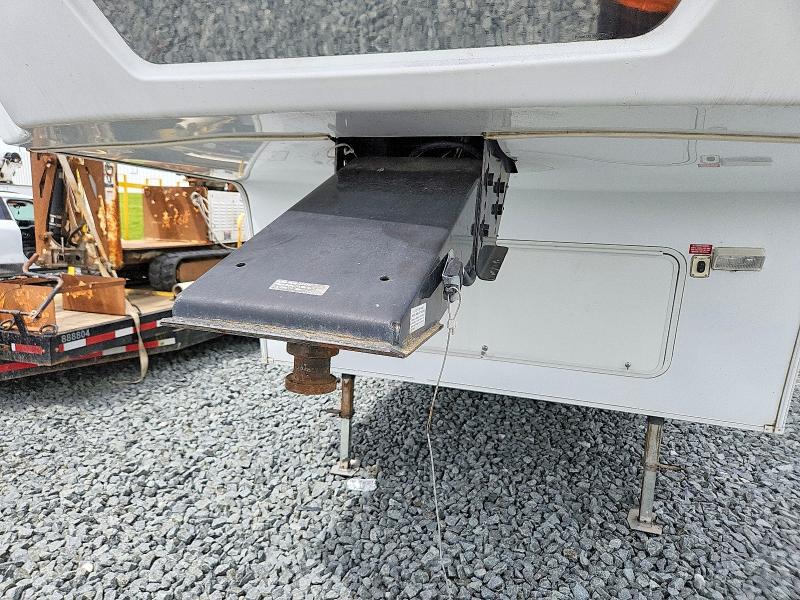 2012 Cougar Trailer VIN 4YDF29R21C2506634 COPART salvage auction — WATER/FLOOD, MI - CERTIFICATE OF TITLE, sold $3,150 on 2026-07-07 (photo 7)