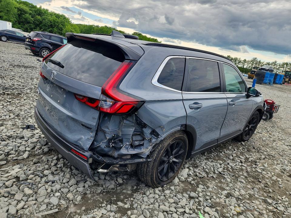 2024 Honda Cr-v VIN 7FARS6H53RE008682 COPART salvage auction — REAR END, Nj - Cert Of Title-Salvage, sold $13,600 on 2026-07-27 (photo 3)