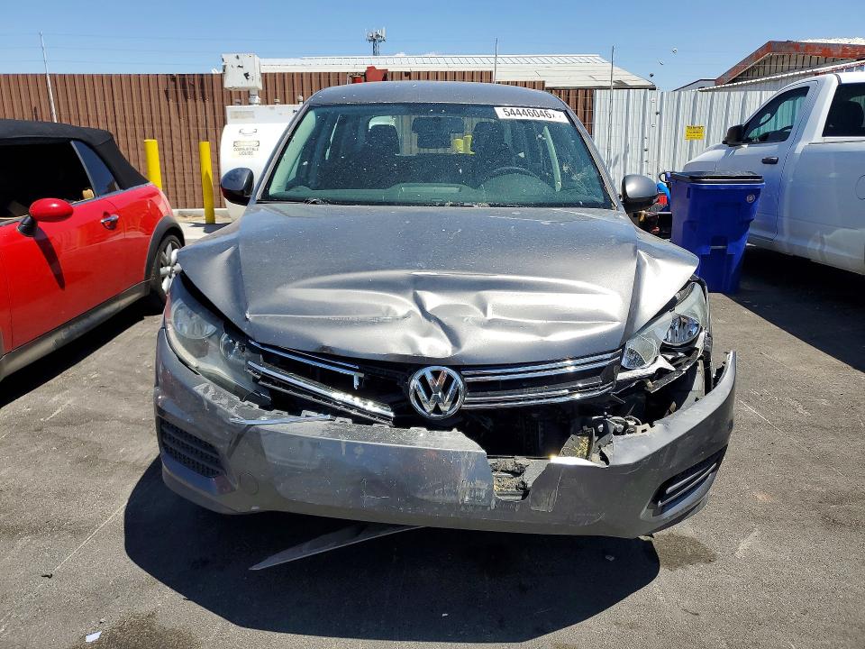 2012 Volkswagen Tiguan VIN WVGAV7AX7CW004750 COPART salvage auction — FRONT END, Mt - Certificate Of Title, sold $475 on 2026-07-07 (photo 5)