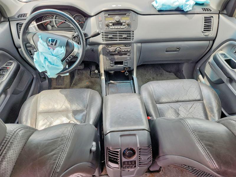 2004 Honda Pilot VIN 2HKYF18614H565091 COPART salvage auction — FRONT END, TX - SALVAGE VEHICLE TITLE, sold $300 on 2026-07-09 (photo 8)