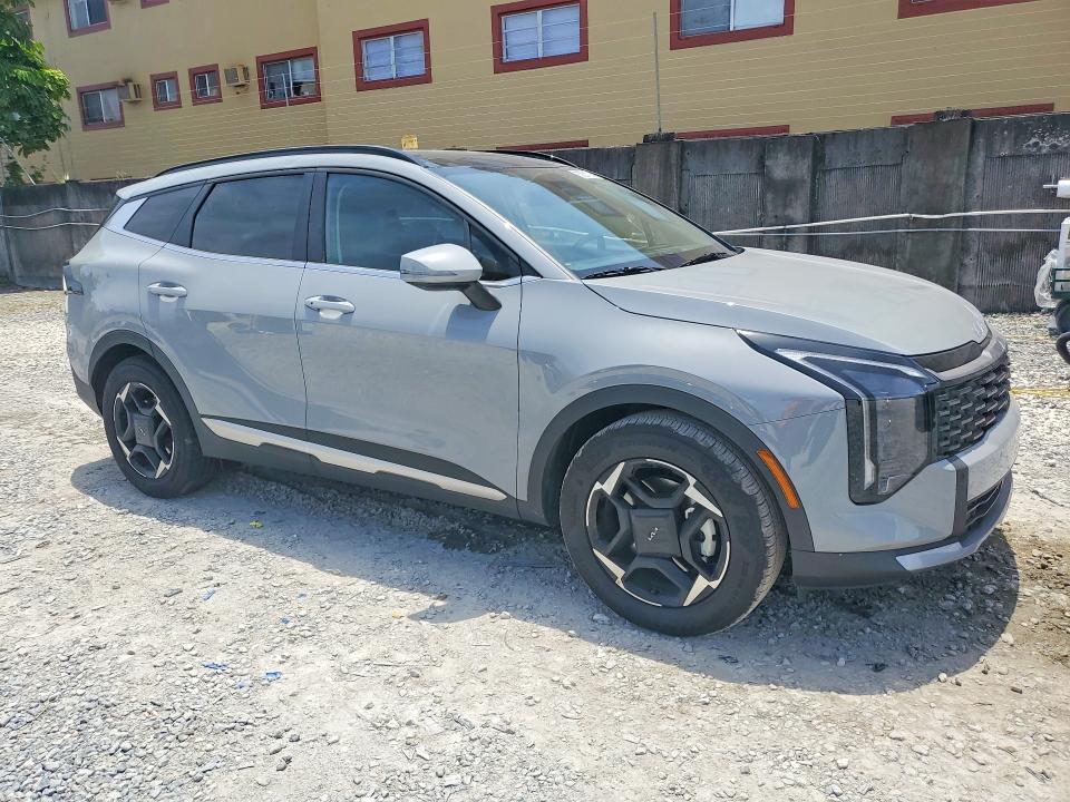 2026 Kia Sportage VIN 5XYK33DF9TG419074 COPART salvage auction — ROOF, Salvage Title, sold $8,800 on 2026-07-27 (photo 4)