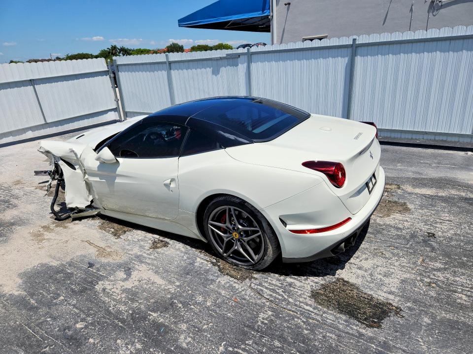 2017 Ferrari VIN ZFF77XJA1H0221016 COPART salvage auction — FRONT END, Fl - Cert Of Title Slvg Rebuildable, sold $9,000 on 2026-07-21 (photo 2)