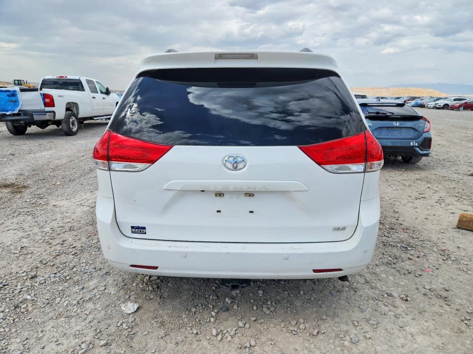 2013 Toyota Sienna VIN 5TDYK3DC7DS372201 COPART salvage auction — FRONT END, Ut - Salvage Certificate, sold $150 on 2026-07-21 (photo 6)