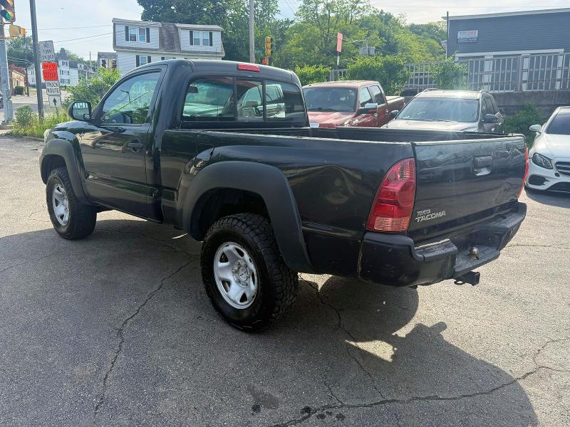 2014 Toyota Tacoma VIN 5TFPX4EN0EX021189 COPART salvage auction — MINOR DENT/SCRATCHES, Vt - Certificate Of Title (P), sold $8,100 on 2026-07-14 (photo 2)