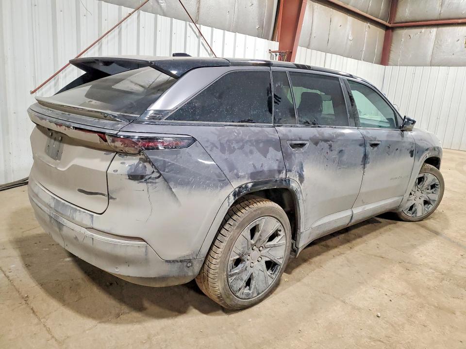 2025 Jeep Grand wagoneer VIN 3C4RJNAK0ST583659 COPART salvage auction — SIDE, Ak - Parts Only Bill Of Sale, sold $10,700 on 2026-07-21 (photo 3)