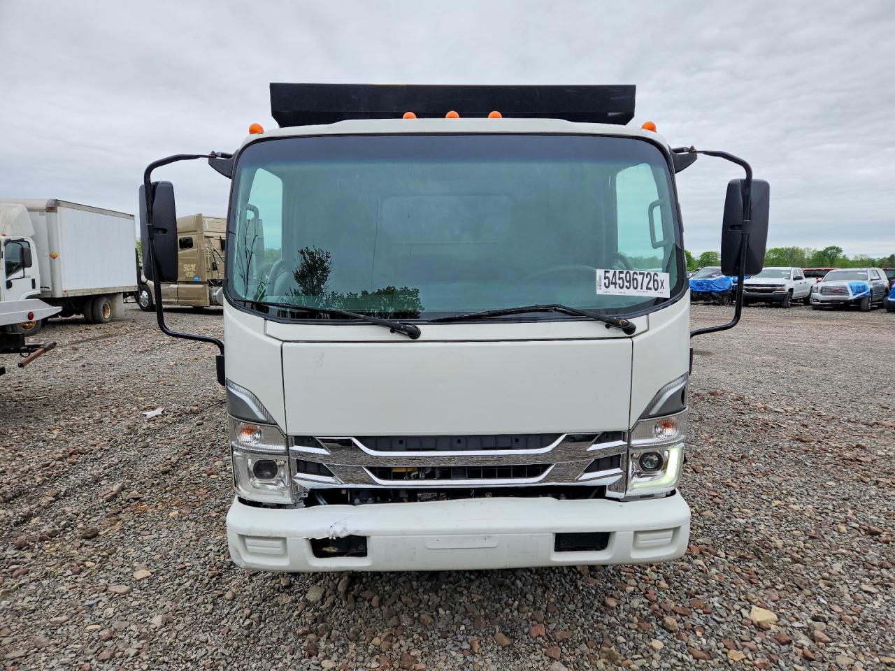 2024 Chevrolet 4500 VIN 54DCDW1D3RS205430 COPART salvage auction — Front End, PA - CERTIFICATE OF SALVAGE, sold $19,500 on 2026-06-19 (photo 5)
