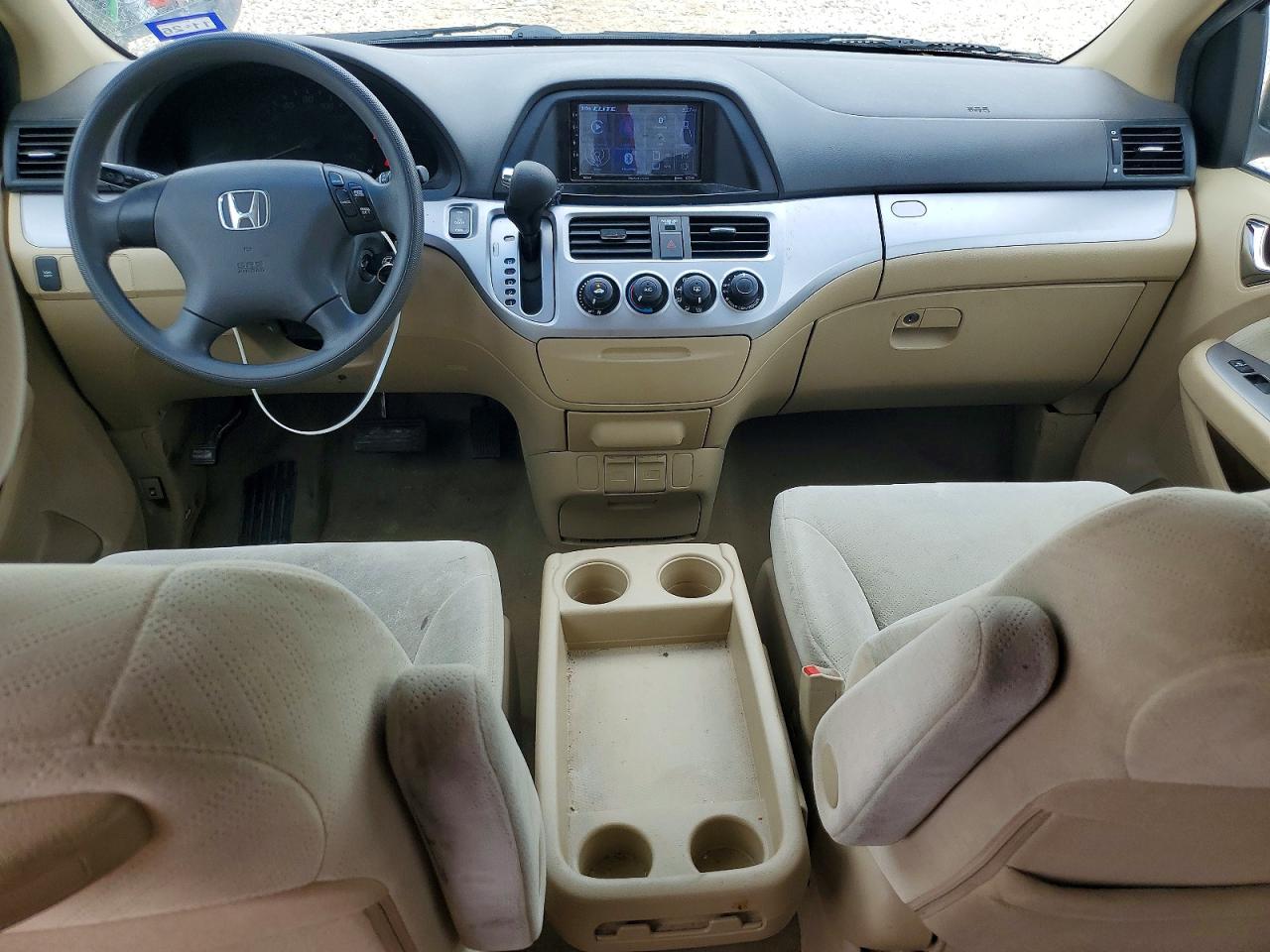 2010 Honda Odyssey VIN 5FNRL3H20AB001531 COPART salvage auction — Side, TX - SALVAGE VEHICLE TITLE, sold $400 on 2026-07-09 (photo 8)
