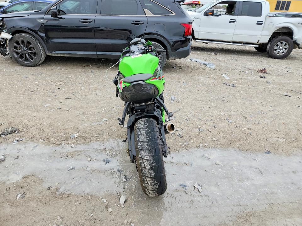 2024 Kawasaki Ninja VIN JKBZXJJ15RA005904 COPART salvage auction — ALL OVER, Id - Salvage Certificate Of Title, sold $2,000 on 2026-07-30 (photo 4)