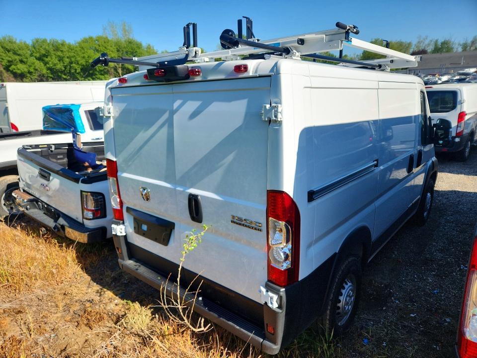 2026 Ram Promaster 1500 VIN 3C6LRVNG9TE162167 COPART salvage auction — SIDE, MI - CERT OF TITLE-SALVAGE VEHICLE, sold $13,700 on 2026-08-12 (photo 3)