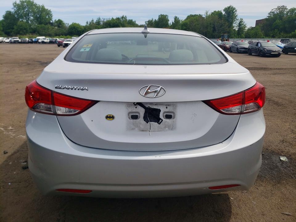 2011 Hyundai Elantra VIN 5NPDH4AE1BH040542 COPART salvage auction — VANDALISM, Ca - Cert Of Title-Salvaged, sold $1,450 on 2026-07-02 (photo 6)