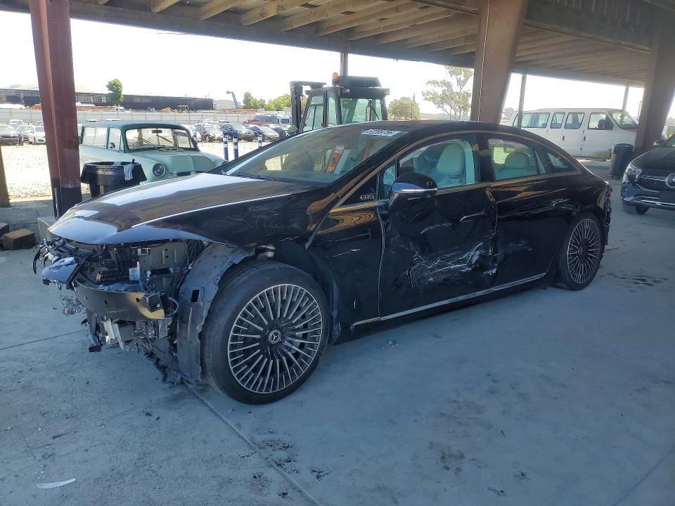 2022 Mercedes-benz VIN W1KCG2DB5NA007825 COPART salvage auction — REAR END, Ca - Salvage Certificate, sold $10,500 on 2026-07-02 (photo 1)