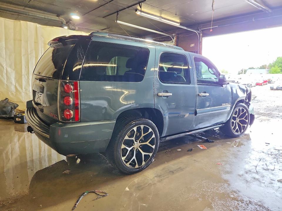 2007 Gmc Yukon VIN 1GKFK63877J324080 COPART salvage auction — FRONT END, Pa - Certificate Of Salvage, sold $1,000 on 2026-07-02 (photo 3)
