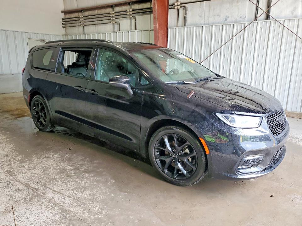 2025 Chrysler Pacifica VIN 2C4RC1GG6SR578068 COPART salvage auction — REAR END, MO - JUNKING CERTIFICATE, sold $11,300 on 2026-07-27 (photo 4)