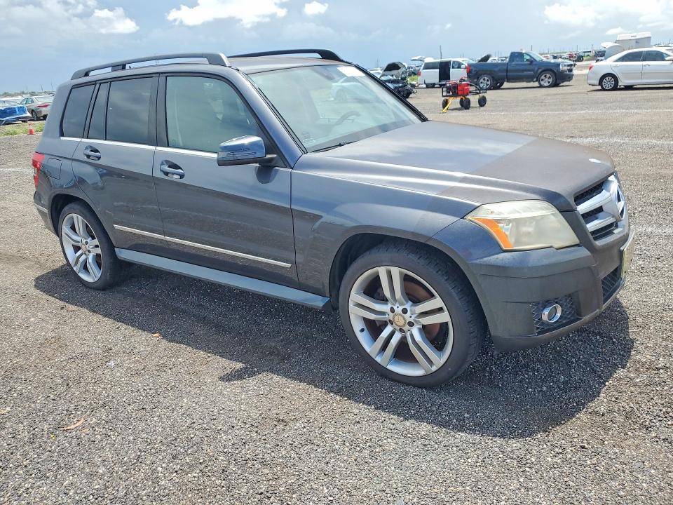 2010 Mercedes-benz Glk-klasse VIN WDCGG8HB5AF335245 COPART salvage auction — MINOR DENT/SCRATCHES, Fl - Certificate Of Title, sold $1,600 on 2026-07-13 (photo 4)