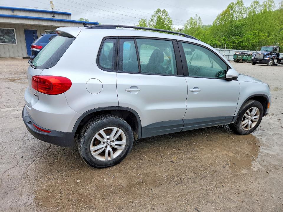 2017 Volkswagen VIN WVGBV7AX3HK013626 COPART salvage auction — MINOR DENT/SCRATCHES, Wv - Certificate Of Title (P), sold $3,800 on 2026-07-28 (photo 3)
