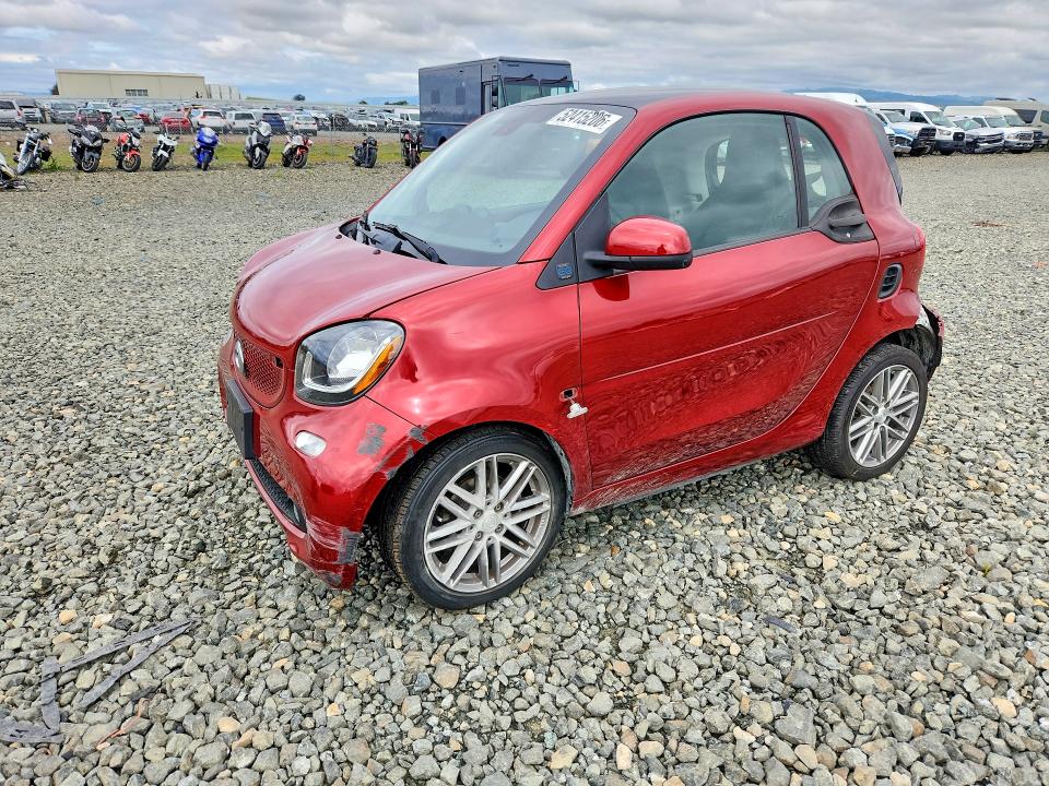 2019 Smart VIN WMEFJ9BA3KK398864 — COPART salvage auction photo