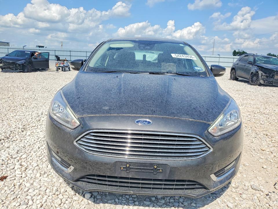 2018 Ford Focus VIN 1FADP3N23JL289650 COPART salvage auction — SIDE, Tx - Salvage Vehicle Title, sold $500 on 2026-07-09 (photo 5)