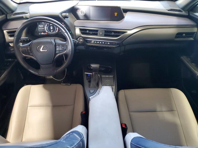 2022 Lexus Ux VIN JTHX3JBH1N2047322 COPART salvage auction — VANDALISM, Wv - Salvage Certificate, sold $12,600 on 2026-07-06 (photo 8)