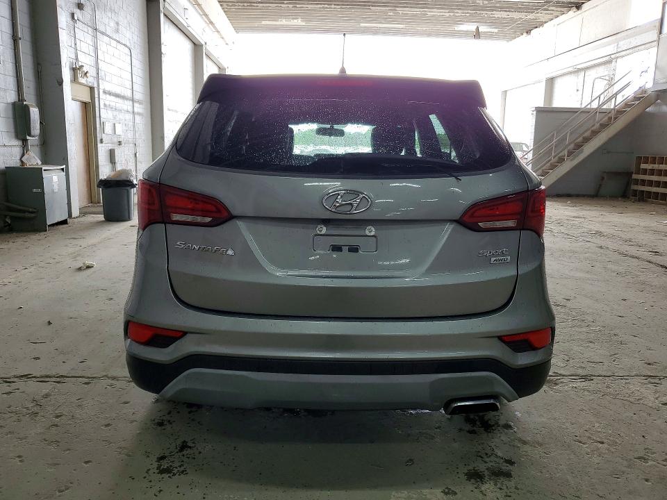 2018 Hyundai Santa fe VIN 5XYZTDLB6JG546476 COPART salvage auction — MINOR DENT/SCRATCHES, VA - CERTIFICATE OF TITLE, sold $5,500 on 2026-07-09 (photo 6)