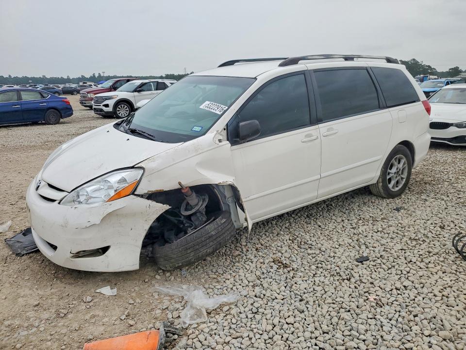 2006 Toyota Sienna VIN 5TDBA23C66S069479 COPART salvage auction — FRONT END, Tx - Salvage Vehicle Title, sold $800 on 2026-07-28 (photo 1)