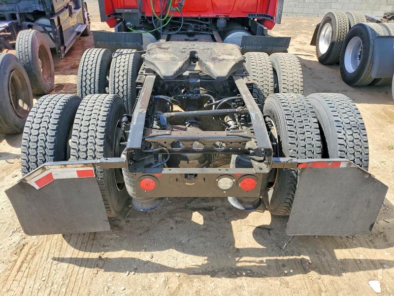 2019 International Lt VIN 3HSDZAPR5KN506586 COPART salvage auction — NORMAL WEAR, WV - DIS/DLR/EXP ONLY CLEAN TITLE, sold $12,100 on 2026-07-27 (photo 9)