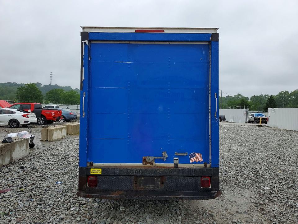2018 Ford Transit VIN 1FDBW5PMXJKA06967 COPART salvage auction — MINOR DENT/SCRATCHES, Ky - Dealer Only Clean Title (P), sold $9,300 on 2026-07-30 (photo 6)
